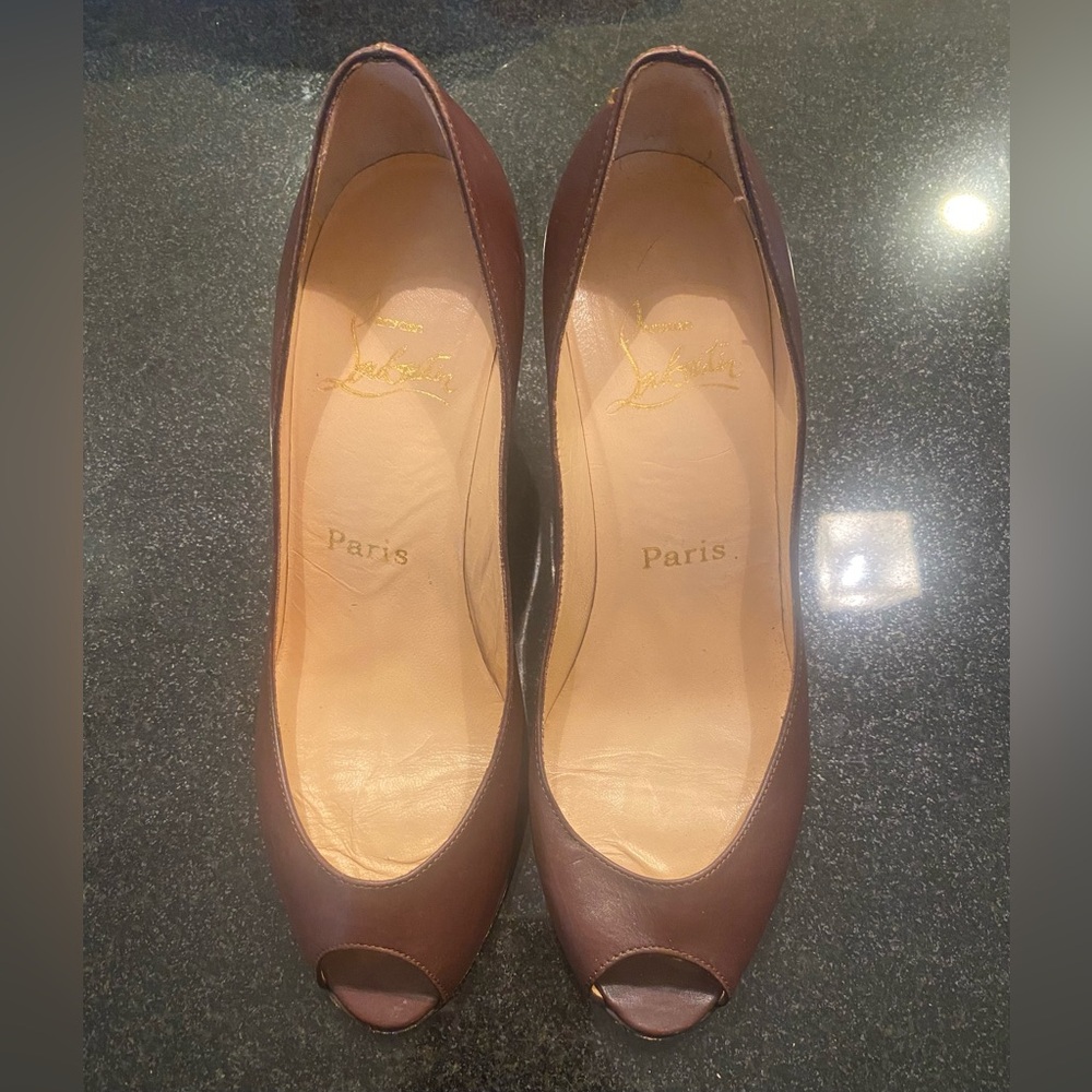 Christian Louboutin chocolate brown peep toe 3” block heels size 36 (5-5.5).